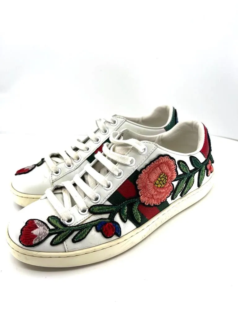 GUCCI ACE WEB FLOWER EMBROIDERED DISTRESSED SNEAKERS