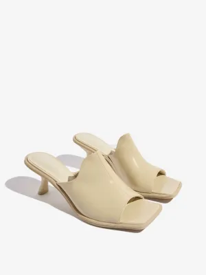 LUNA BLU Beige Kitten-Heel Sandals