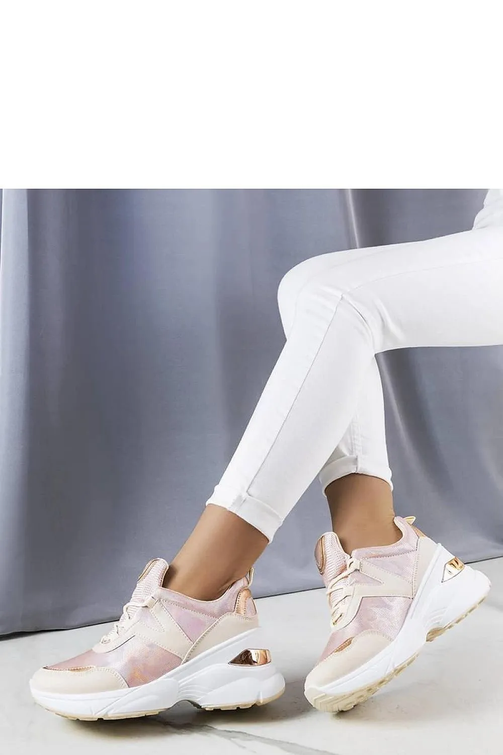 Sneakers model 207969 Solea